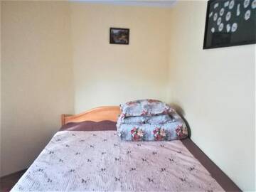 Фото номера Трехместный номер с собственной ванной комнатой Гостевой дом Casa Cozorici г. Садова 10